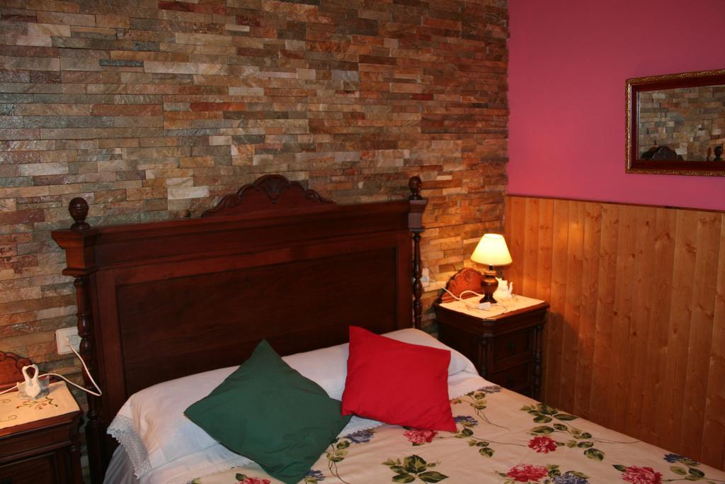 Apartamentos Rurales El Ferreiron Кастропол Екстериор снимка