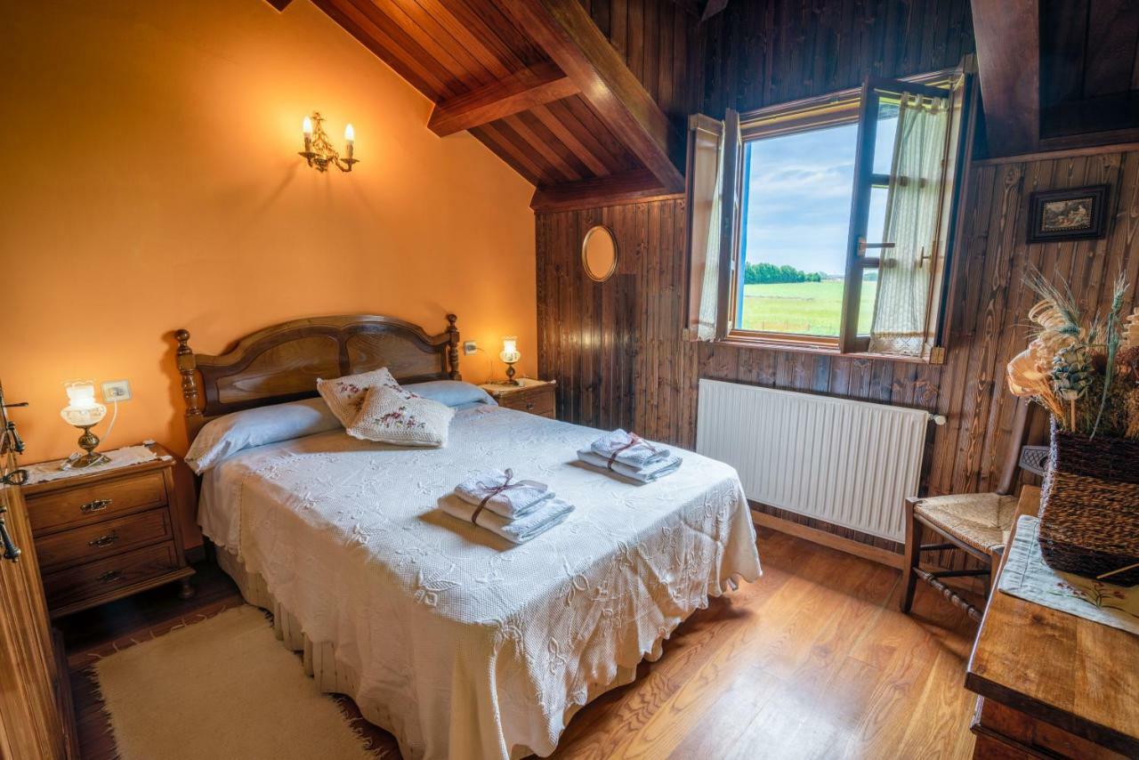 Apartamentos Rurales El Ferreiron Кастропол Екстериор снимка